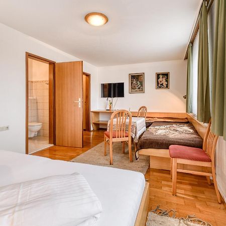 Gasthaus Hecht Hochst Bagian luar foto