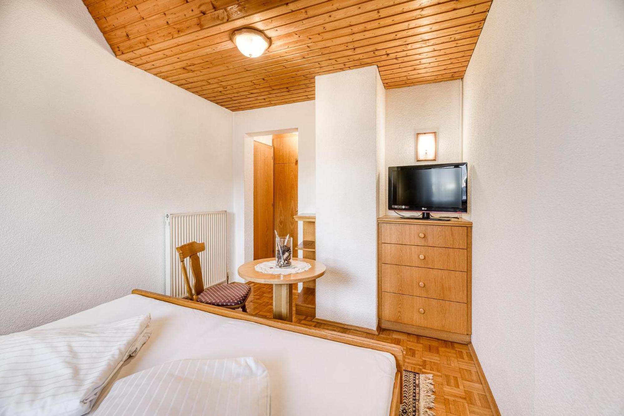 Gasthaus Hecht Hochst Bagian luar foto