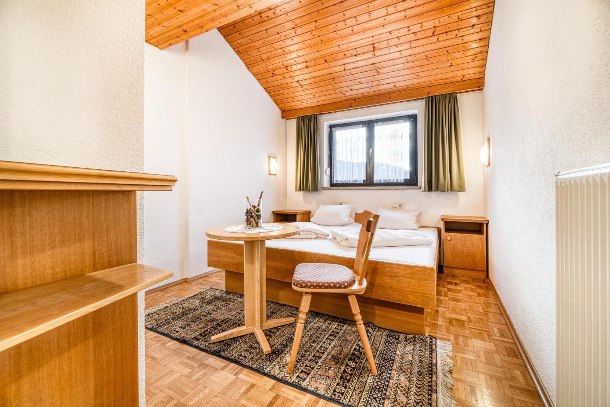 Gasthaus Hecht Hochst Bagian luar foto
