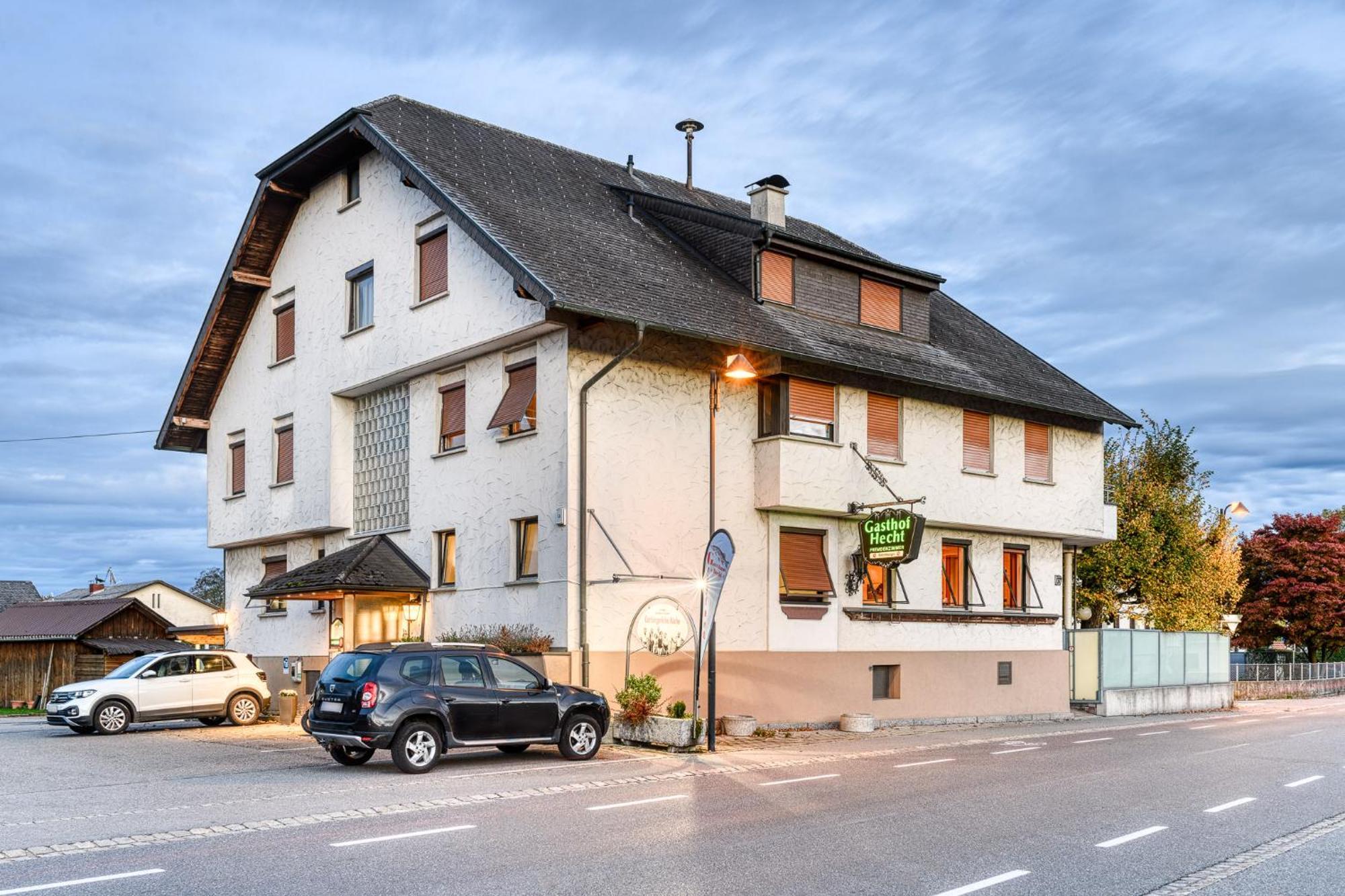 Gasthaus Hecht Hochst Bagian luar foto